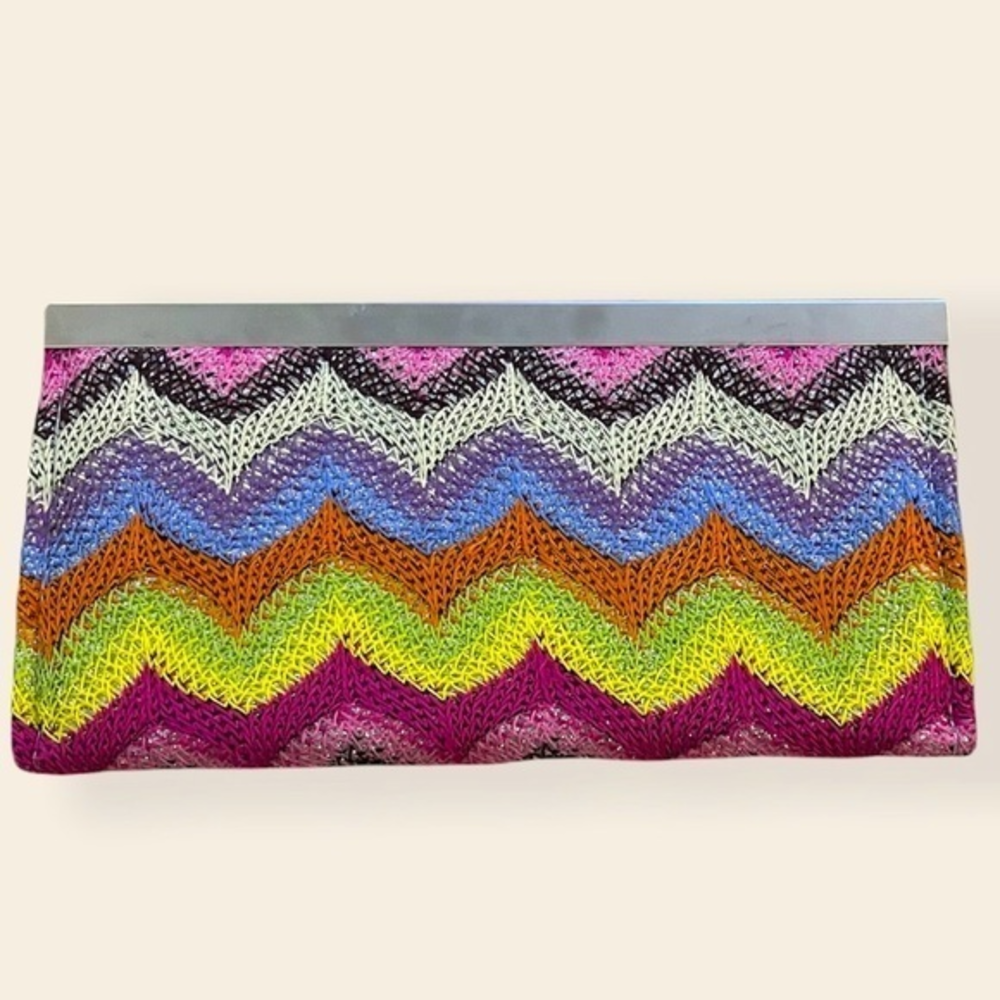 Knit Wallet w Push Lock Closure Colorful‎ Sparkly Rainbow Zig Zags Woven Pattern